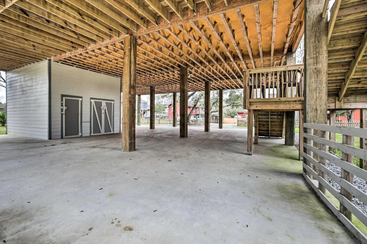 Waterfront Bay St Louis Beach House With Deck! Bay St. Louis Bagian luar foto